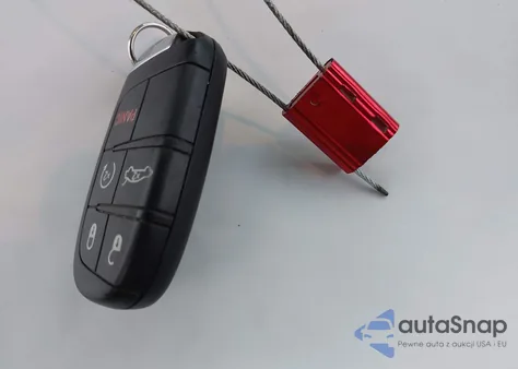 2014 Chrysler 300C Awd z USA, uszkodzony, nr VIN 2C3CCAKT7EH273333